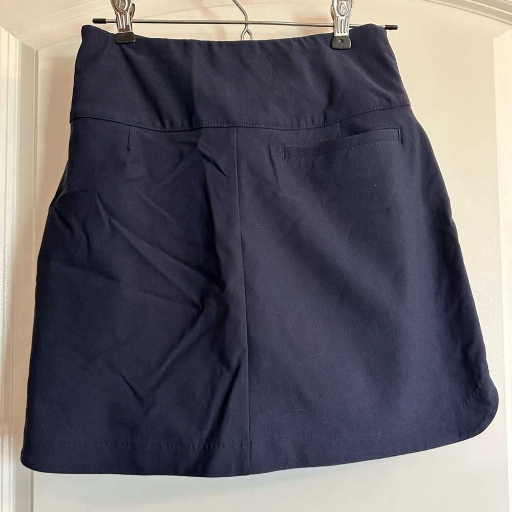 Lady Hagen Women’s Skort ~ Dark Navy - Picture 2 of 5